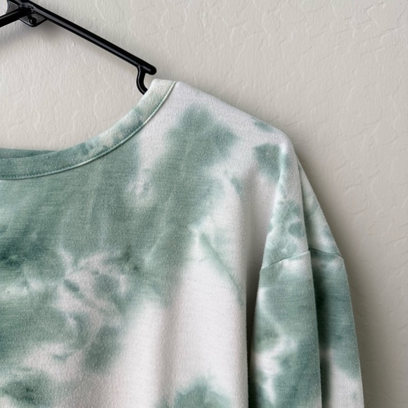 Nordstrom Oli Viv Tie Dye Comfy V Back Pullover V Back Sweater - Picture 6 of 10